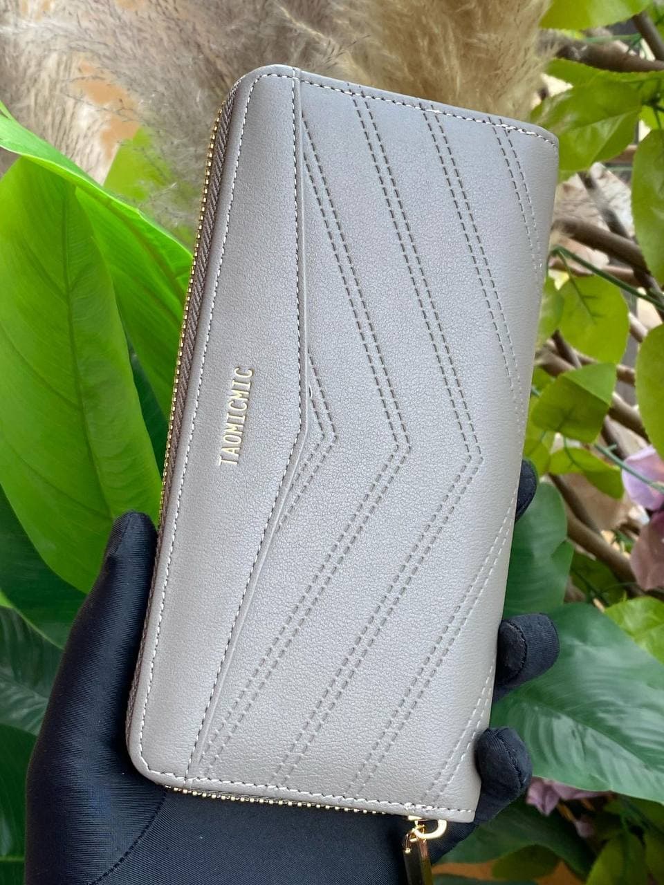 Very High Quality Ladies Purse view 4